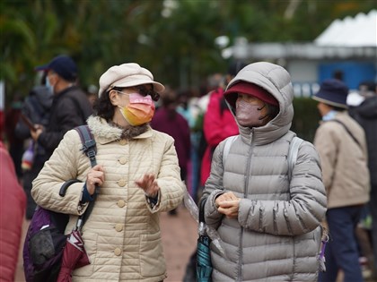 17縣市低溫特報苗栗7.4度 吳德榮：19日再迎冷空氣平地探10度