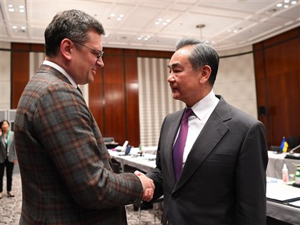 王毅會烏外長：中國不願看到烏克蘭危機長期化