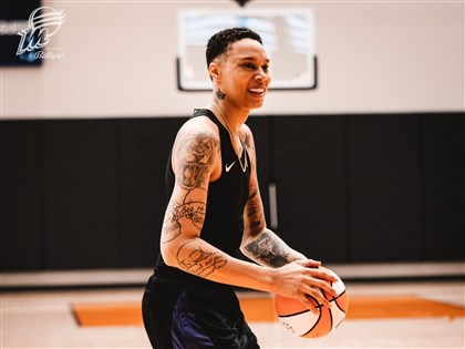WNBA球星格林納獲釋後 簽約再度效力鳳凰城水星