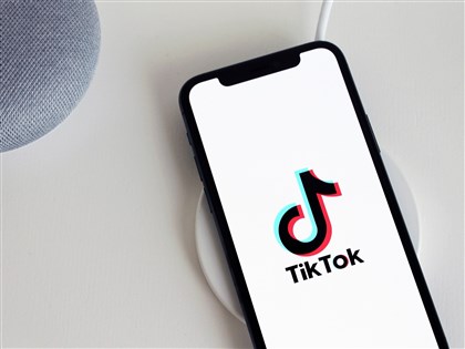 跟進歐盟執委會 歐洲議會禁員工手機下載TikTok