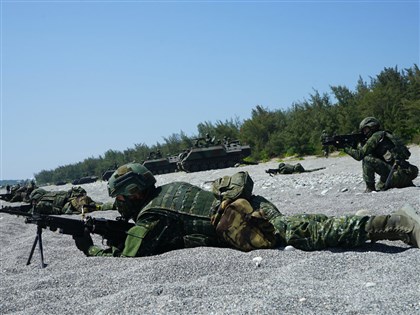 鄭文燦：全動法修法產生誤解  草案暫留國防部