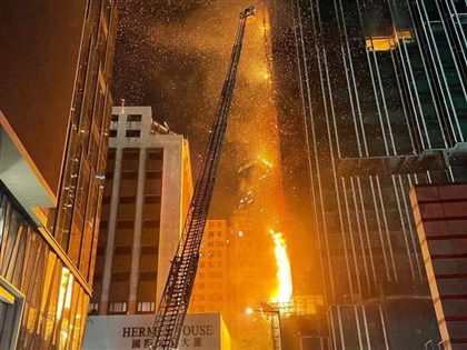 香港尖沙咀工地大樓火災 2人不適送醫