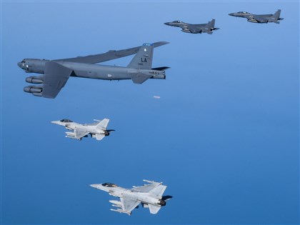 因应北韩核武威胁 美派B-52轰炸机与南韩联合操演