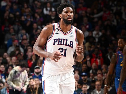 恩比德狂飆36分 76人砍騎士笑納6連勝[影]