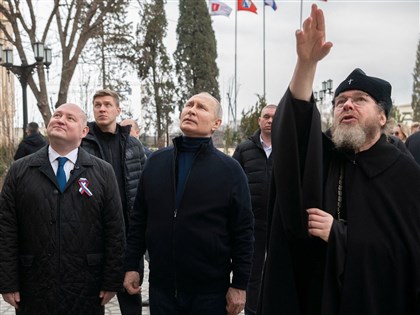 國際刑事法院才發逮捕令 蒲亭接連訪克里米亞、馬立波