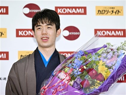 將棋棋士藤井聰太成新棋王 創最年少擁6冠紀錄