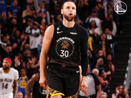 NBA柯瑞奪39分 勇士逆轉勝鵜鶘[影]