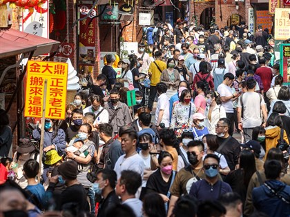 儲蓄率探3年新低藏玄機 疫後消費潮可能不如預期