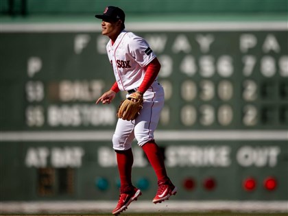 紅襪主場逆轉勝天使 張育成靠觸身和對手失誤上壘