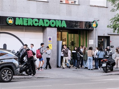 搶救消費者荷包 西班牙超市龍頭調降500種產品價格
