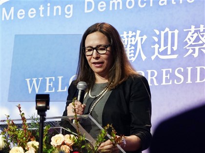 AIT主席羅森柏格抵台訪問 19日晉見蔡總統