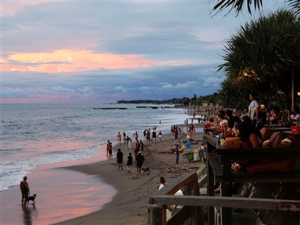 印尼政府考慮徵收旅遊稅 業者反彈憂衝擊生計