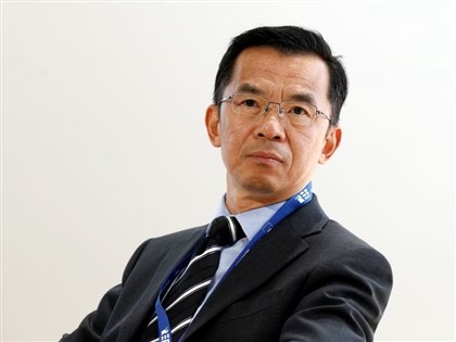 盧沙野稱前蘇聯國家無主權地位 馬克宏批評