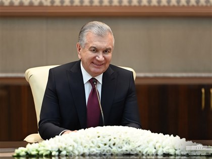 乌兹别克修宪公投通过 现任总统最长可执政至2040年