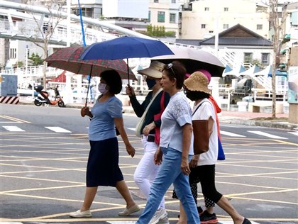 台南高雄亮高溫燈號 中午前後上看36度