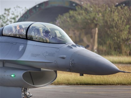 國防部：F-16V首架延至明年第3季出廠 仍依規劃115年全數交機