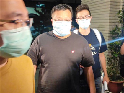 涉收賄洩密求職詐騙首腦「藍道」 北市寧夏路派出所長遭聲押