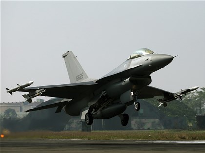 空軍：F-16V構改案進度順利 140架年底完成交機