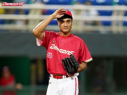 森榮鴻是「有故事的人」3度TJ手術仍不放棄成例子