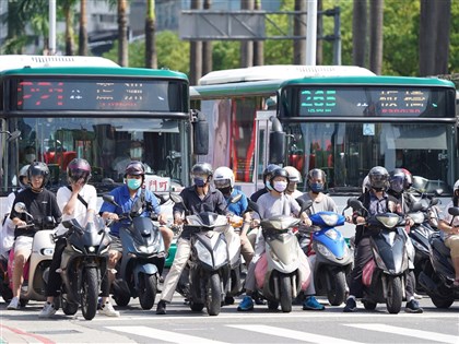 機車兩段式左轉 學者：非單一問題應重新檢視