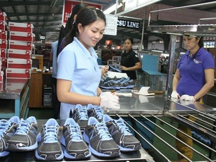 寶成越南鞋廠擬裁員約5700人 2月才因訂單下滑辭退逾2000員工