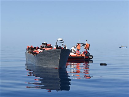 地中海偷渡人數增3倍破紀錄 移民危機延燒歐盟內政外交