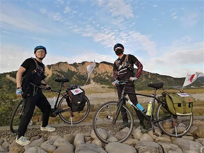 小笠原魂美感念311伸援手 多次騎鐵馬環台、義煮咖哩飯