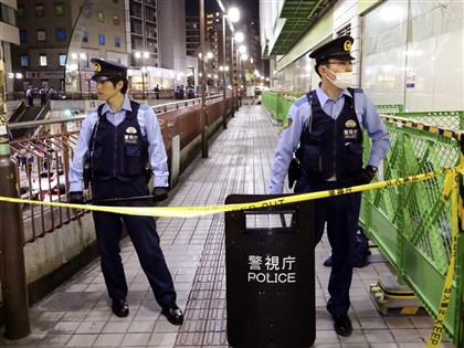 东京街头枪击事件 50多岁男子中弹亡2嫌在逃