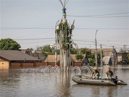 烏克蘭大壩遭毀 官員示警車諾比核災以來最大浩劫[影]
