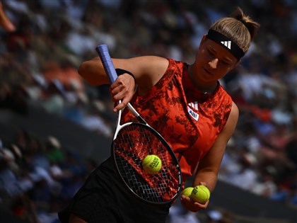 非種子選手穆霍娃晉法網女單決賽 將對決球后[影]