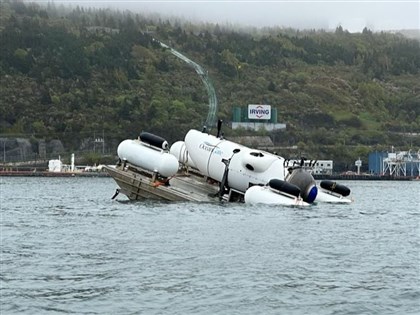 參觀鐵達尼號殘骸旅遊潛水器失聯 載有5人含英國富豪哈定