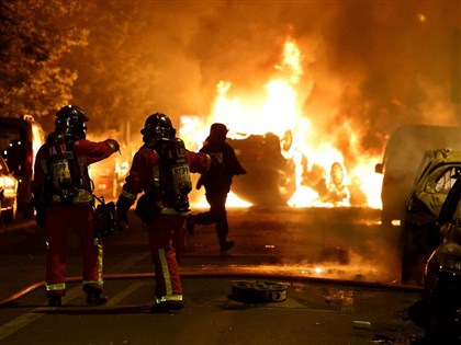 法國非裔青少年遭射殺多城暴動  警方逮150人[影]