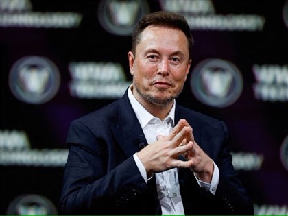 世界AI大會開幕 馬斯克：今年可能實現全自動駕駛