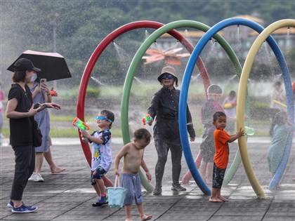 10日起午後雷陣雨漸增 11日起各地高溫稍降