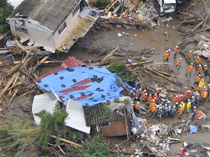 日本九州豪雨土石崩塌數十萬人撤離 已釀5死3失聯