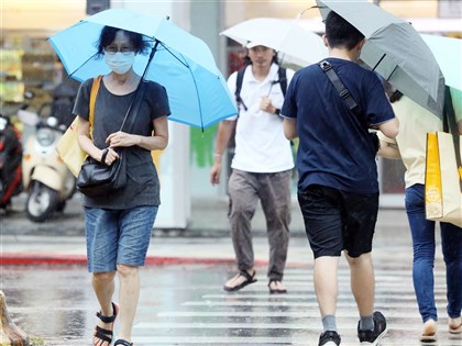 早安世界》分科測驗今日登場 大台北、中南部午後防大雨