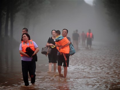 河北涿州洪災嚴峻 救援隊得有邀請函才准進挨批