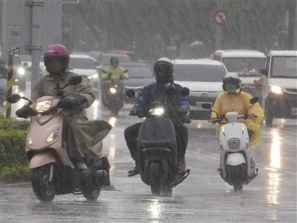 8日水氣增加北部多陣雨 中南部防豪大雨