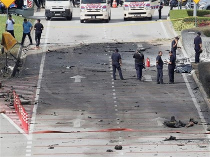 馬來西亞小飛機墜毀高速公路 牽連地面2人釀10死