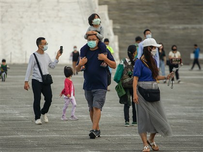 基本生活費擬升至20.2萬 4人家庭省稅1200元起跳