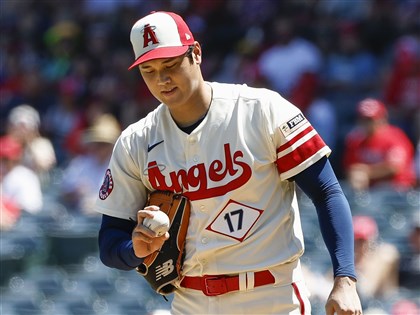 大谷翔平手肘韌帶撕裂 本季不再上場投球