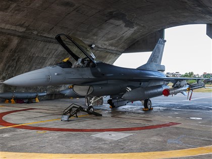傳曾考慮取消台灣F-16V戰機訂單 美國務院否認