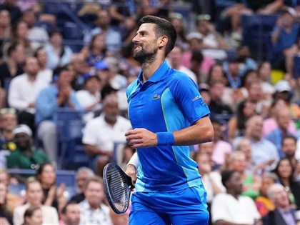 喬科維奇重返美網輕鬆首勝 將重登球王寶座