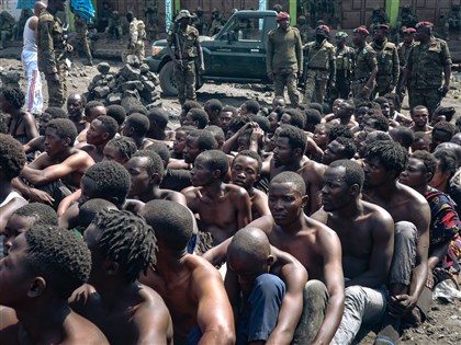 民主剛果鎮壓反聯合國示威 近50死75傷[影]