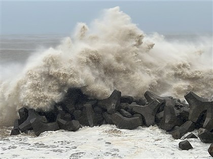 颱風海葵襲台 全台交通活動異動【不斷更新】