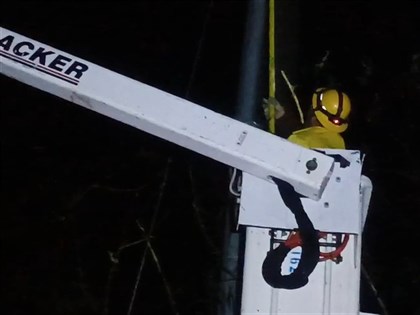 颱風海葵釀24萬戶停電 台東高雄等逾3萬戶尚未復電