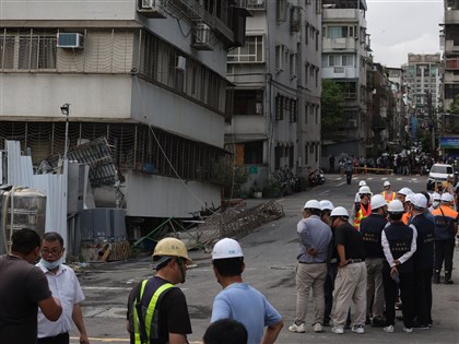 大直街94巷工地旁民宅傾斜 北市估10日前填平坍陷處