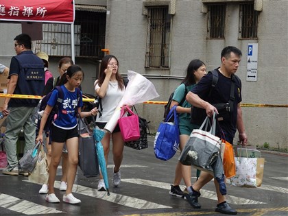 基泰建設北市7案遭勒令停工 大直街住戶：市府及建商要負責