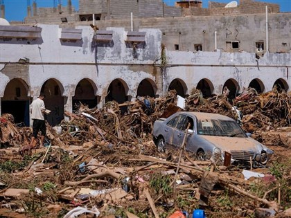 利比亞洪患罹難恐達2萬人 官員：隨時有遺體沖入大海