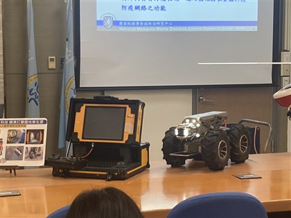 國衛院研究無人車入下水道滅病媒蚊 有望協助防治登革熱[影]